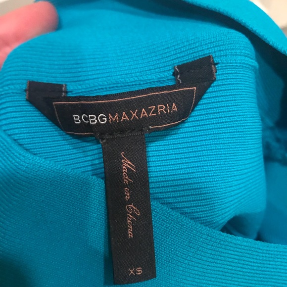 BCBG BANDAGE SKIRT - Picture 2 of 2